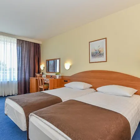 Alka Boutique & מלון פלאנגה