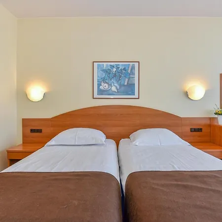 Alka Boutique & * Połąga