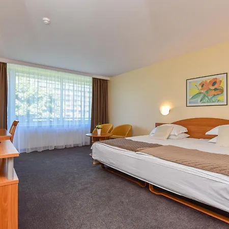 Alka Boutique & מלון *