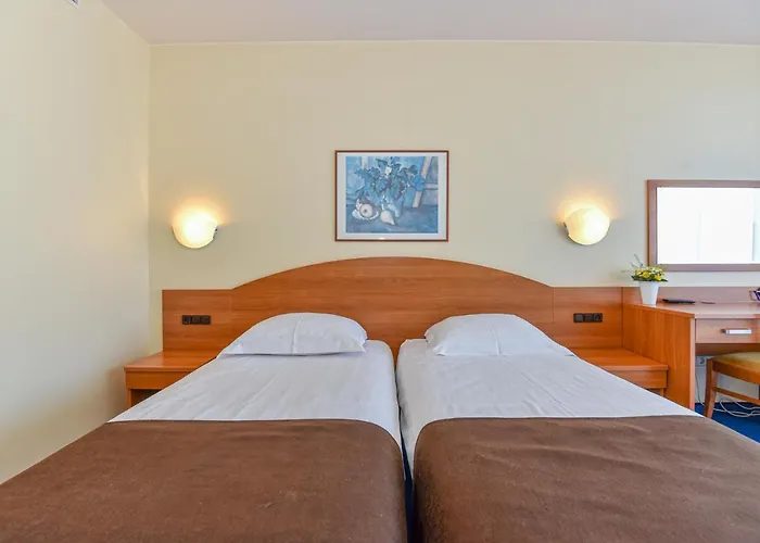 Alka Boutique & * פלאנגה